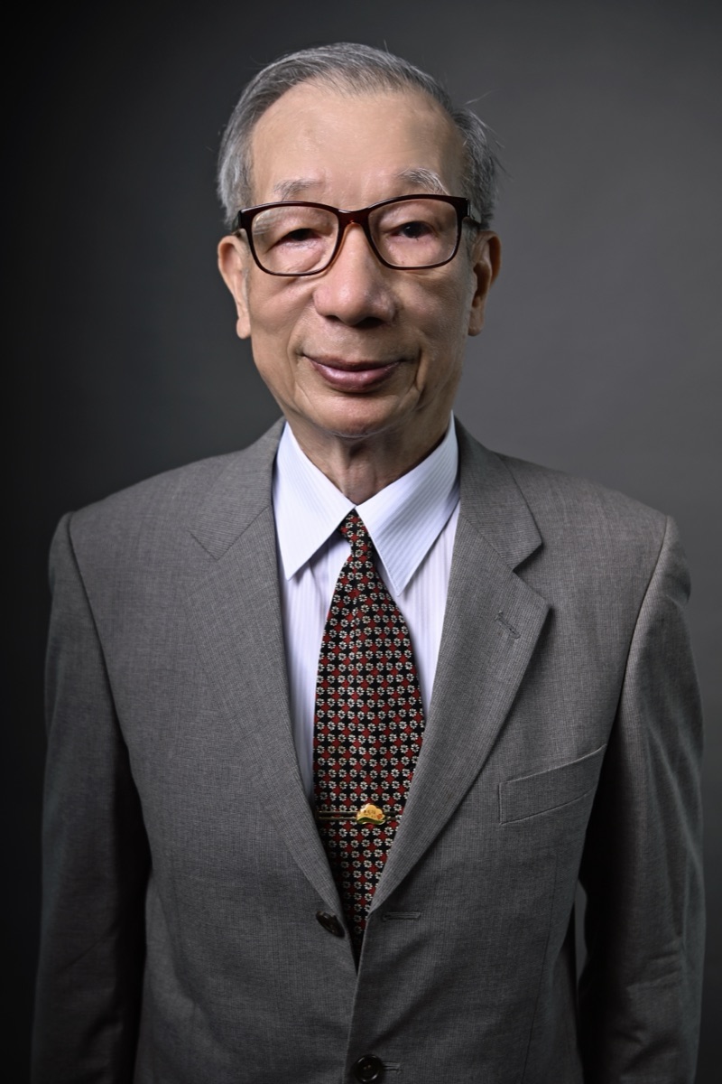 黃合文 律師肖像
